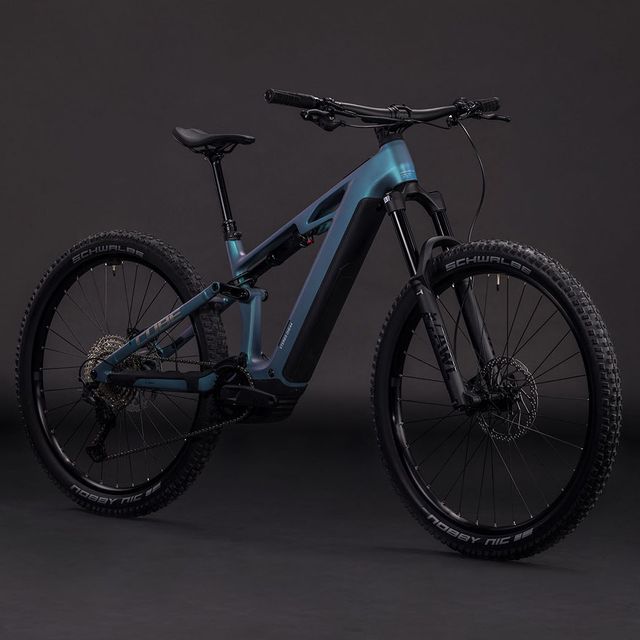 CUBE Stereo Hybrid ONE44 HPC Race 800 sähköpyörä